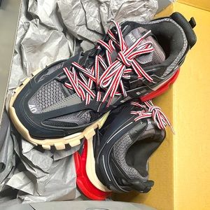 COPY - Authentic Balenciaga Trail Runner Sneaker